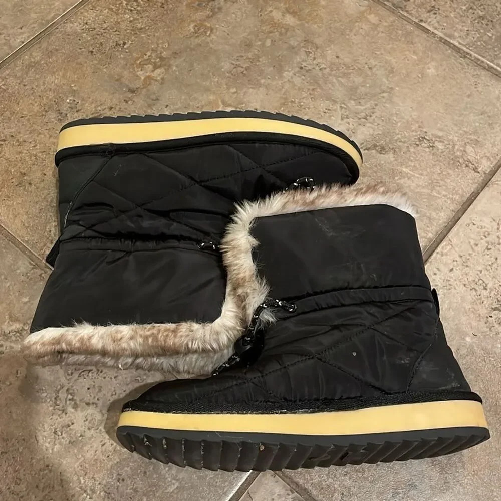 Time & Tru Black Thinsulate Faux Fur Quilted Boots Womens Size 7 Winter